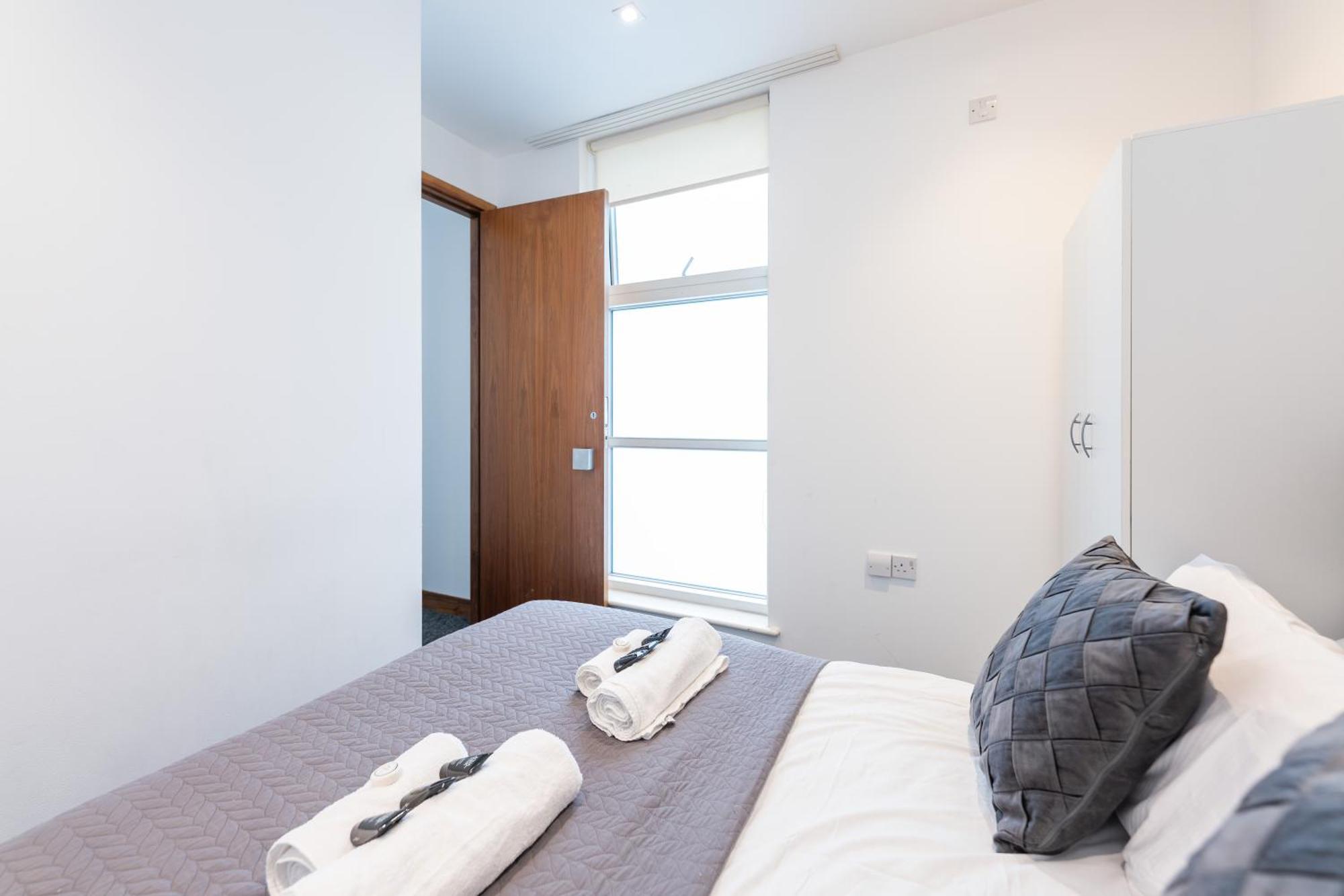 Luxury 2 Bedroom Flat In Bell Street لندن المظهر الخارجي الصورة